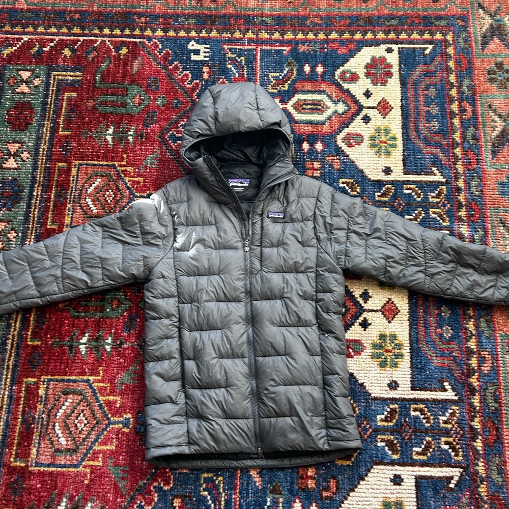 Men’s Patagonia Macro Puff Hoody Forge Grey Medium